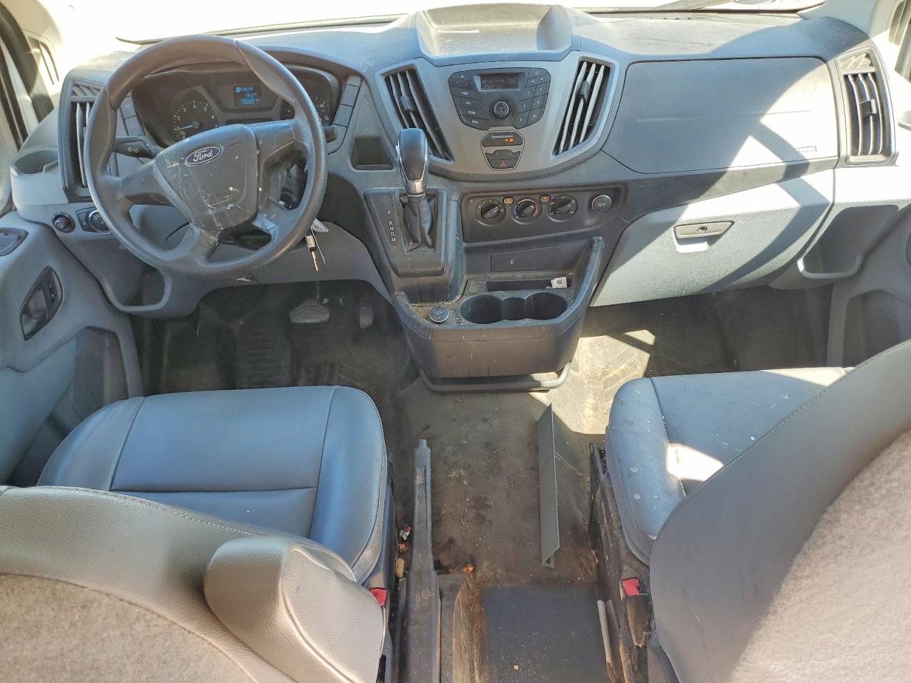 Ford Transit T-250
