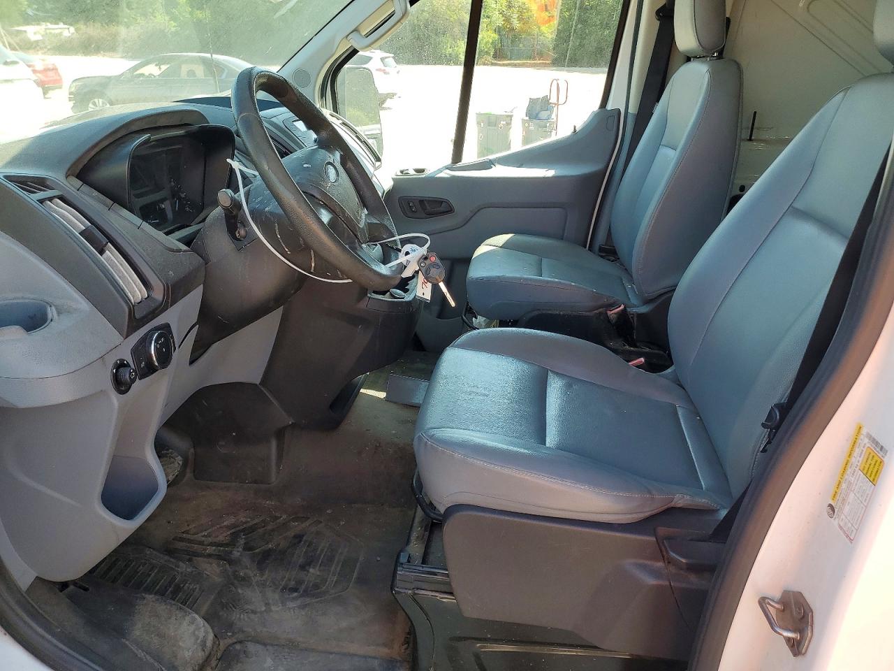 Ford Transit T-250