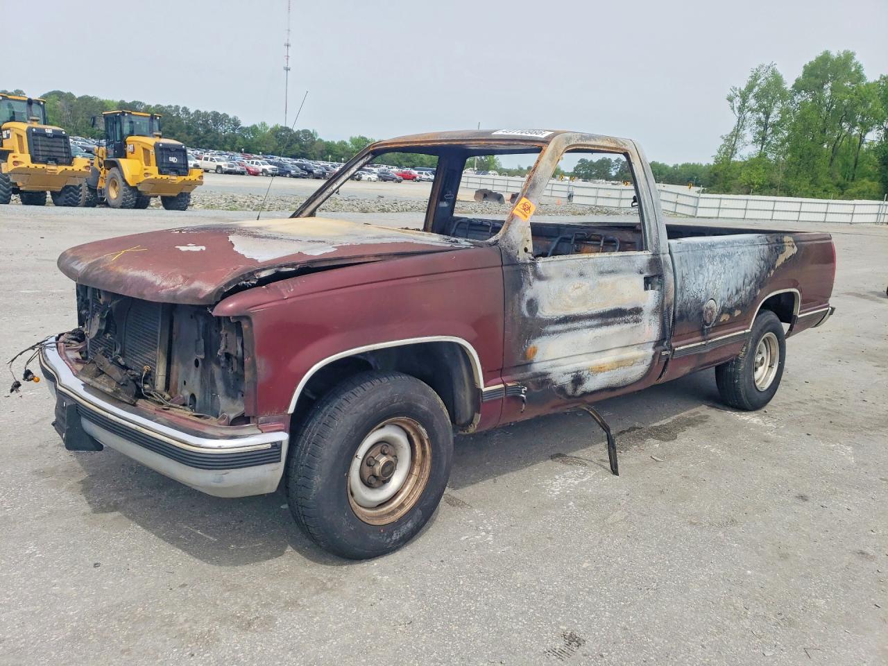 Salvage Chevrolet Gmt Image