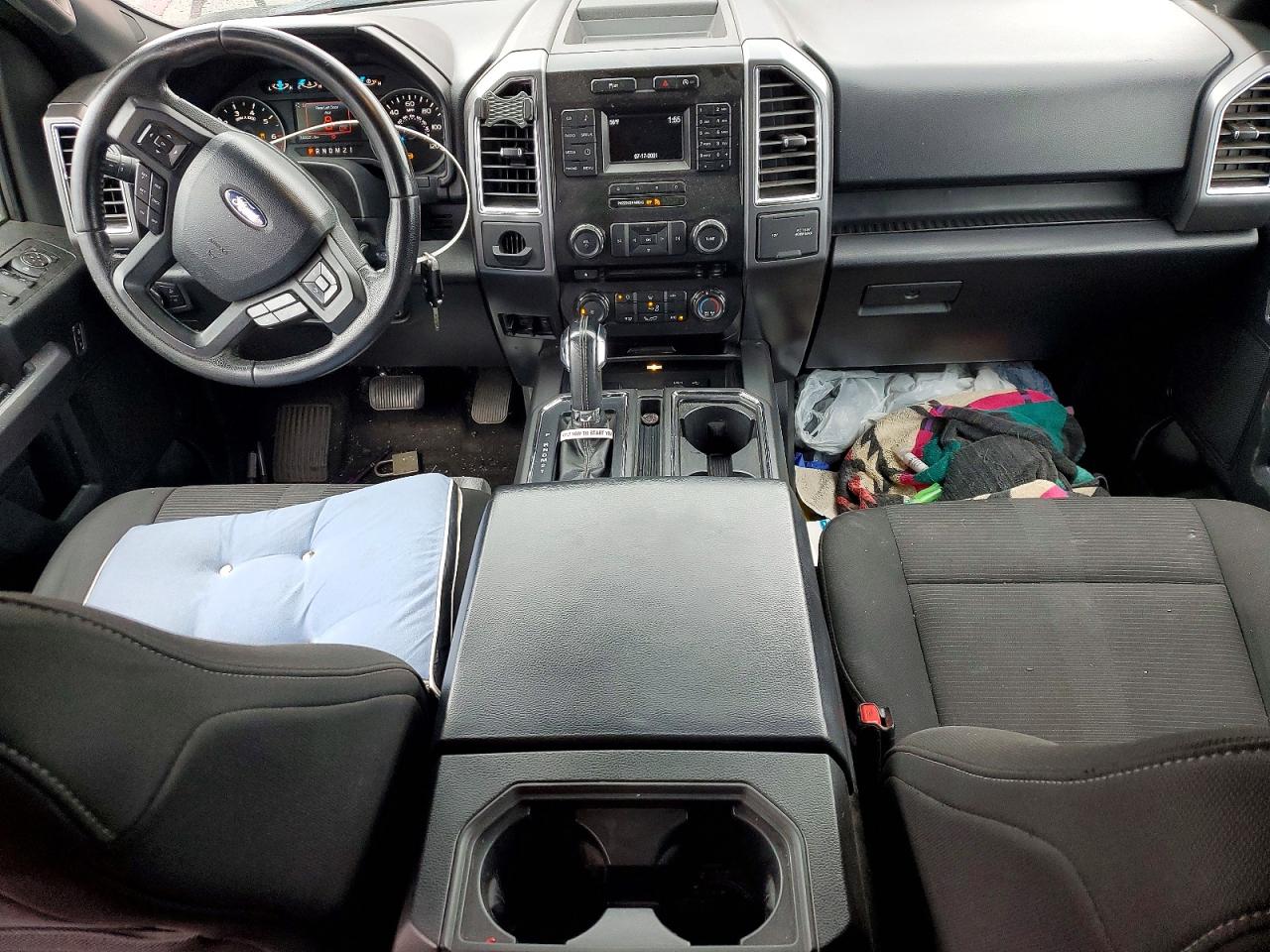 Ford F-150 Super Cab