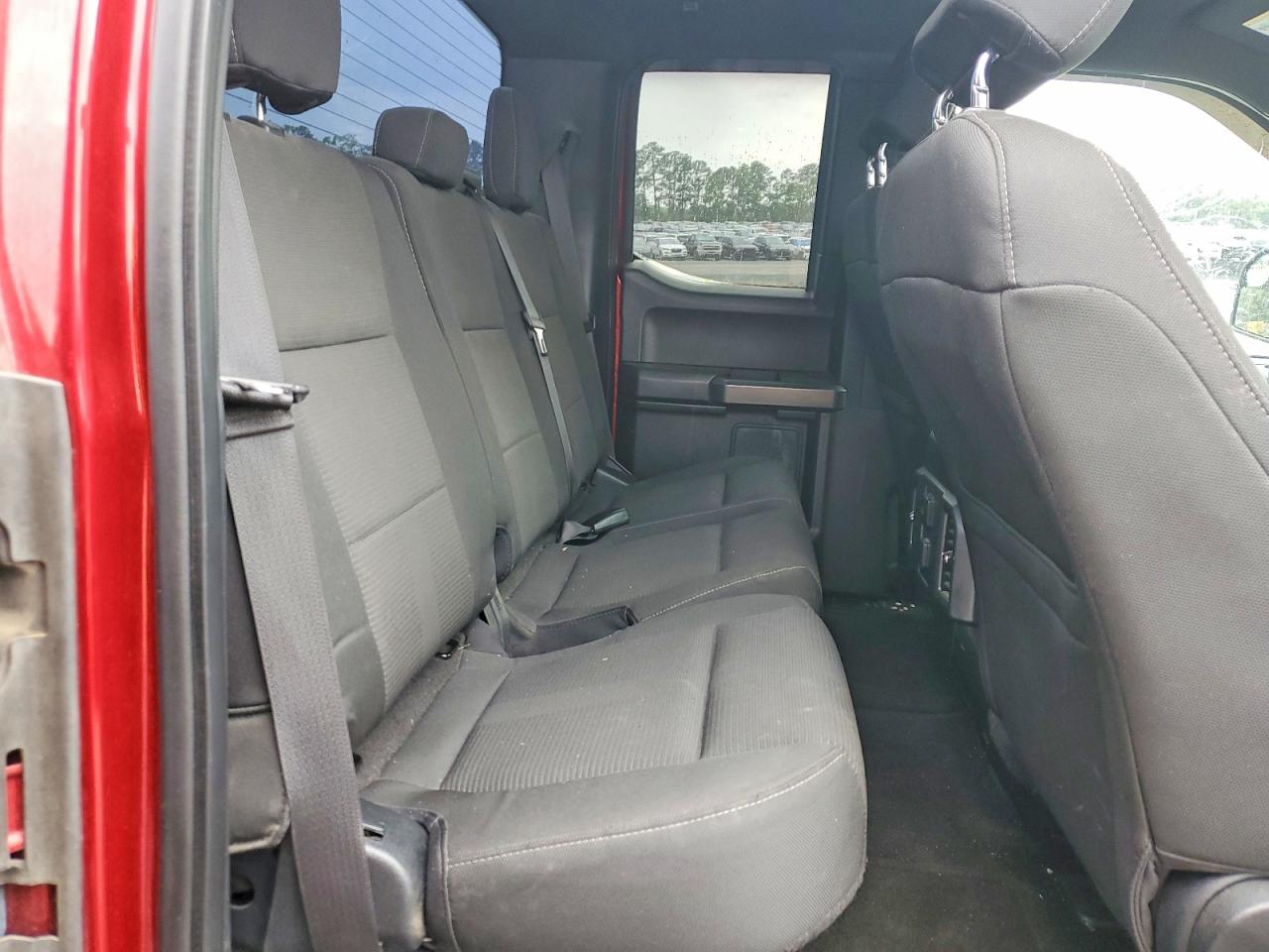 Ford F-150 Super Cab