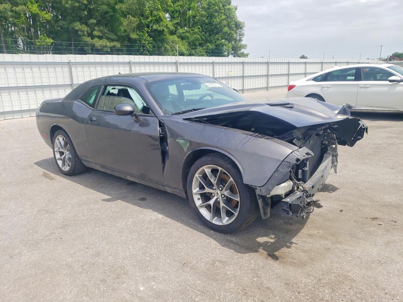 Dodge Challenger Sxt