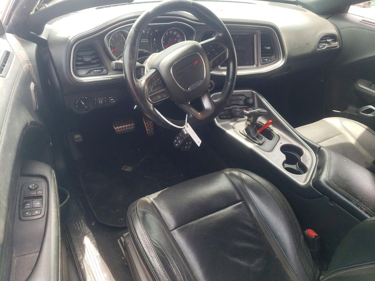 Dodge Challenger Sxt