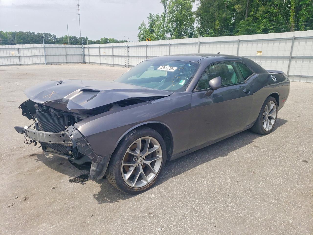 Salvage Dodge Challenger Image