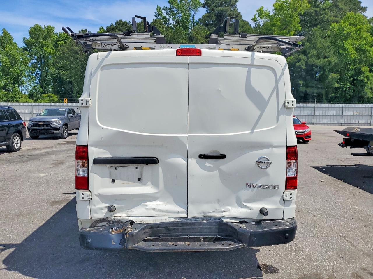 Nissan Nv 2500 Hd S