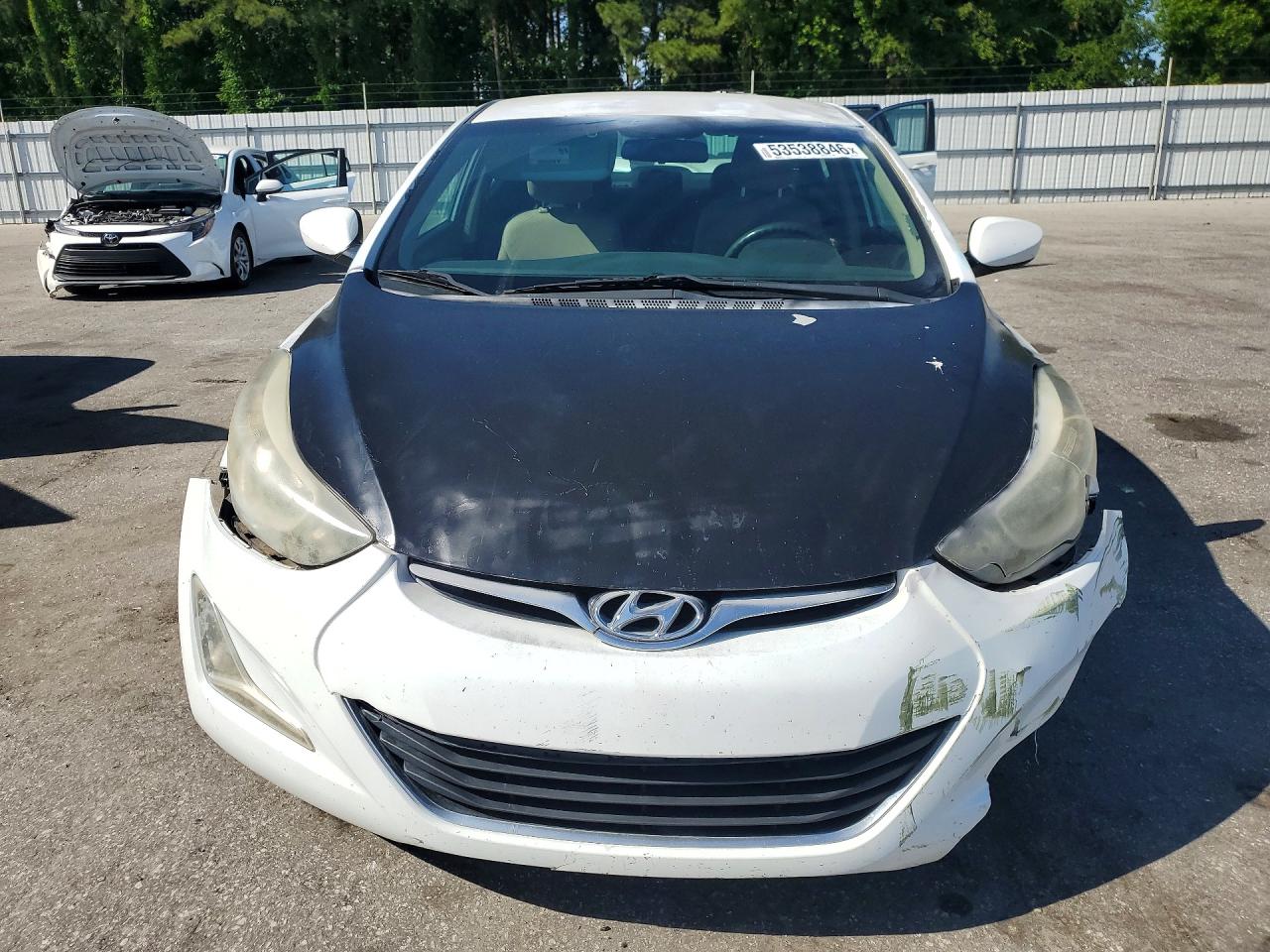 Hyundai ELANTRA Se