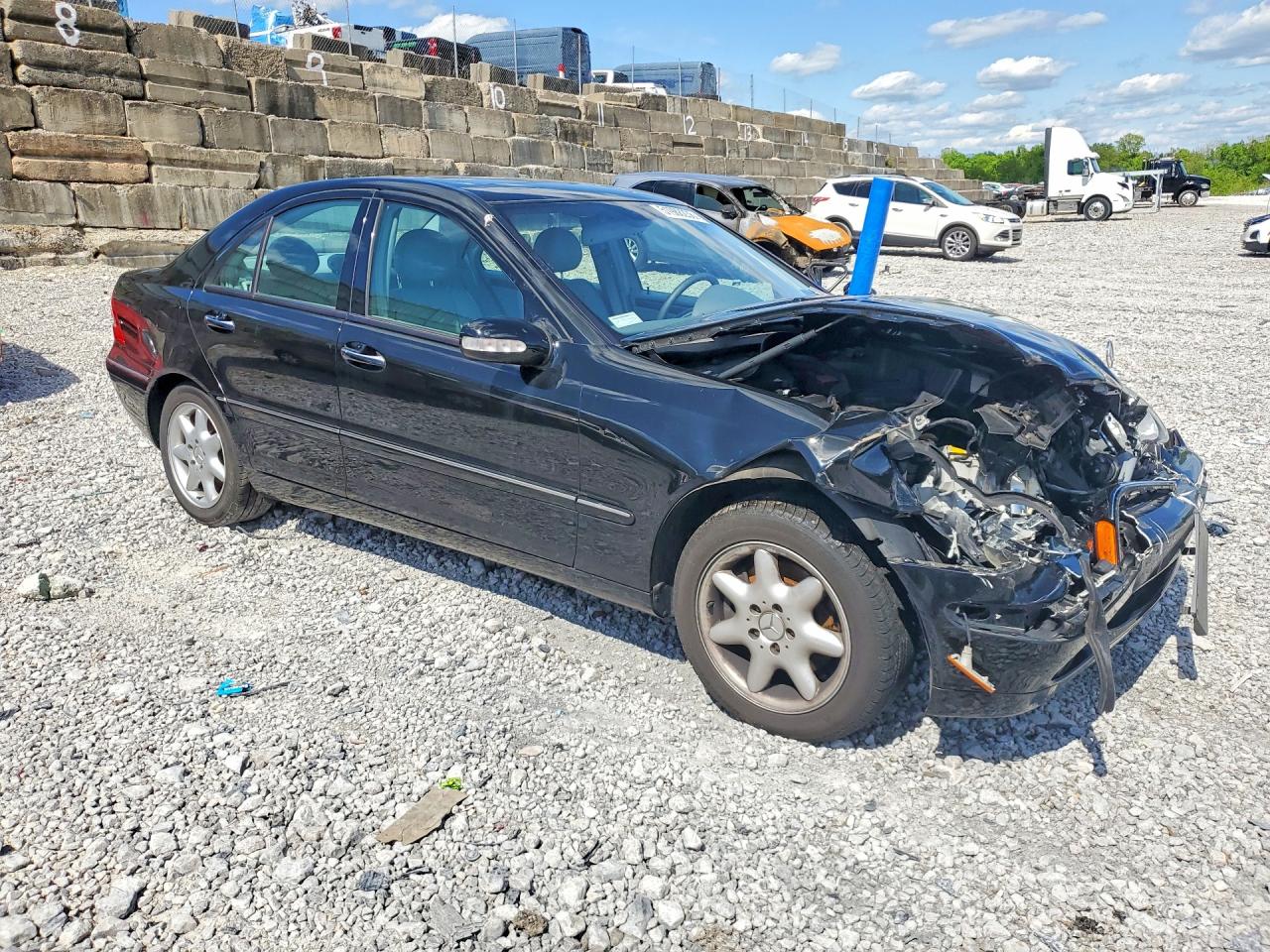 Mercedes-Benz C-Class 320