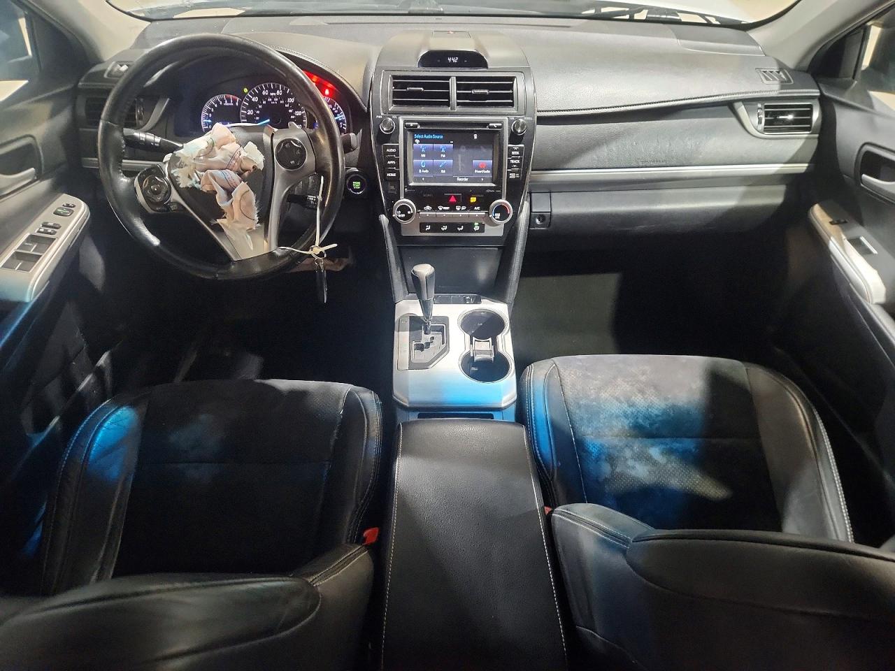 Toyota Camry Se V6