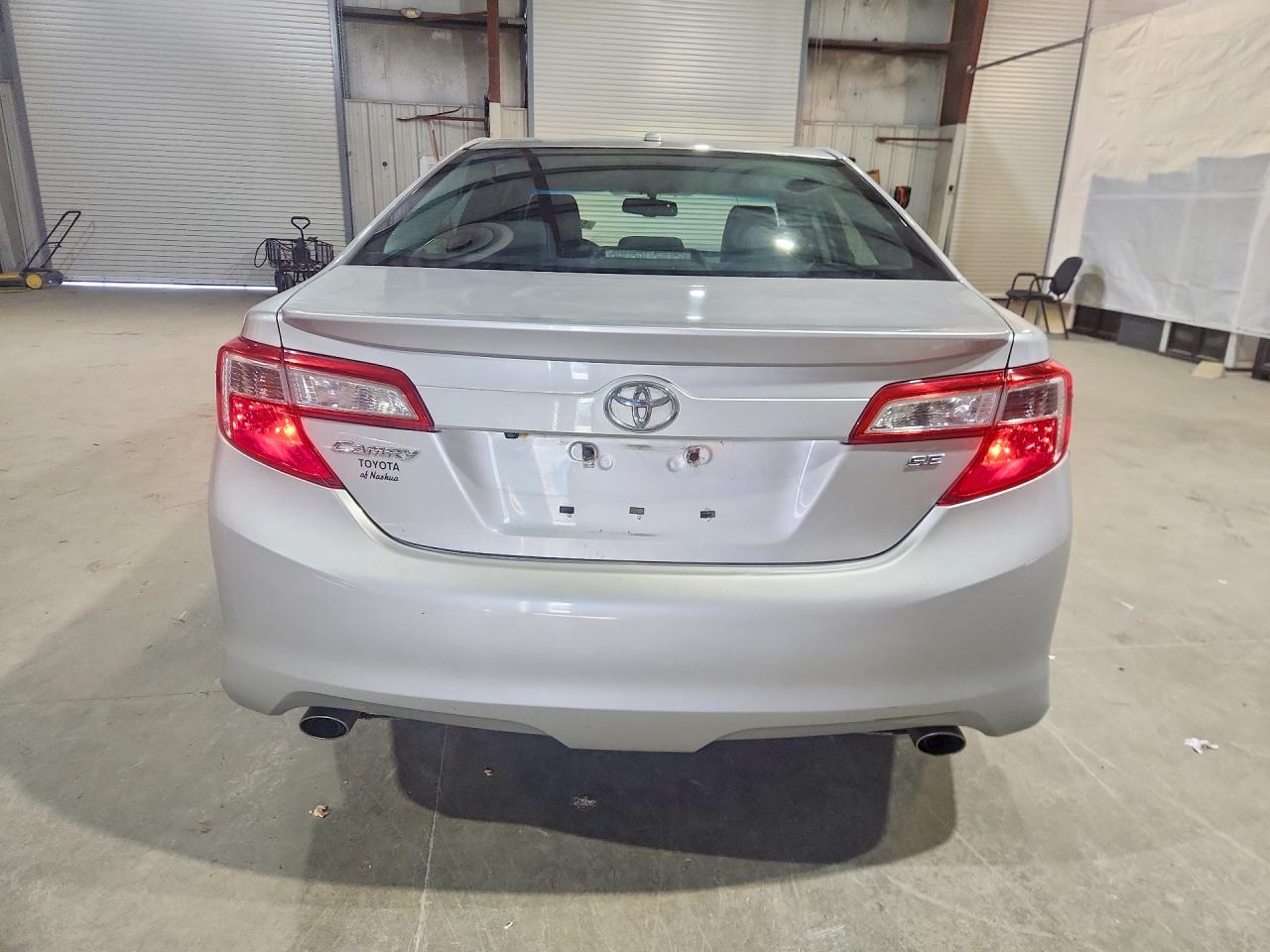 Toyota Camry Se V6
