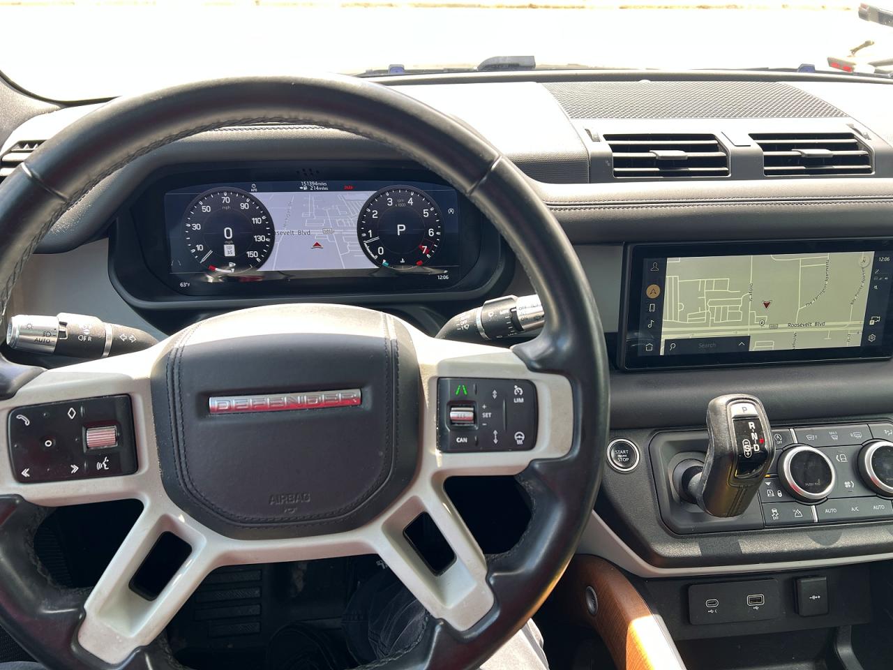 Land Rover Defender 110 Hse