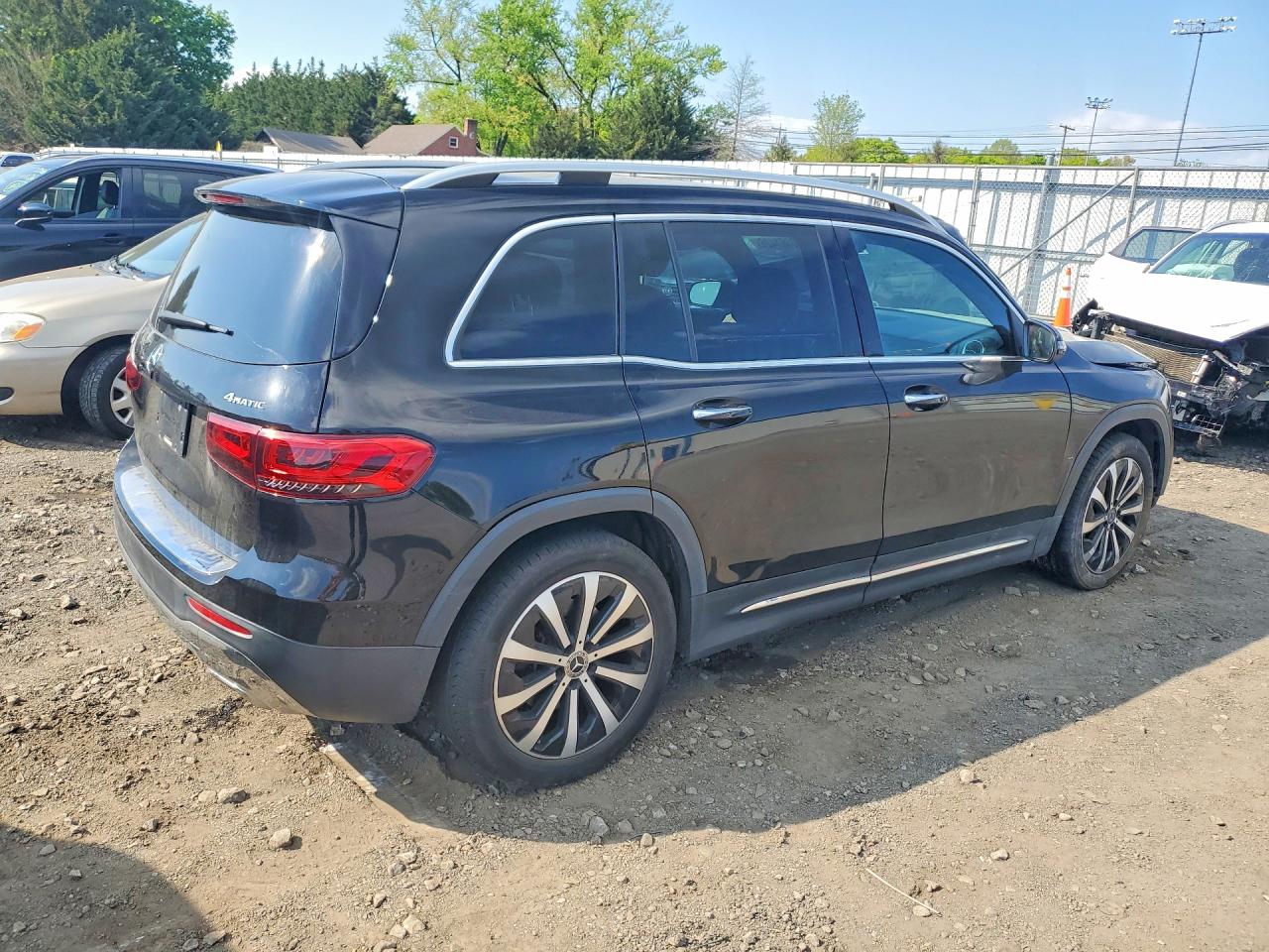 Mercedes-Benz GLB 250 4matic