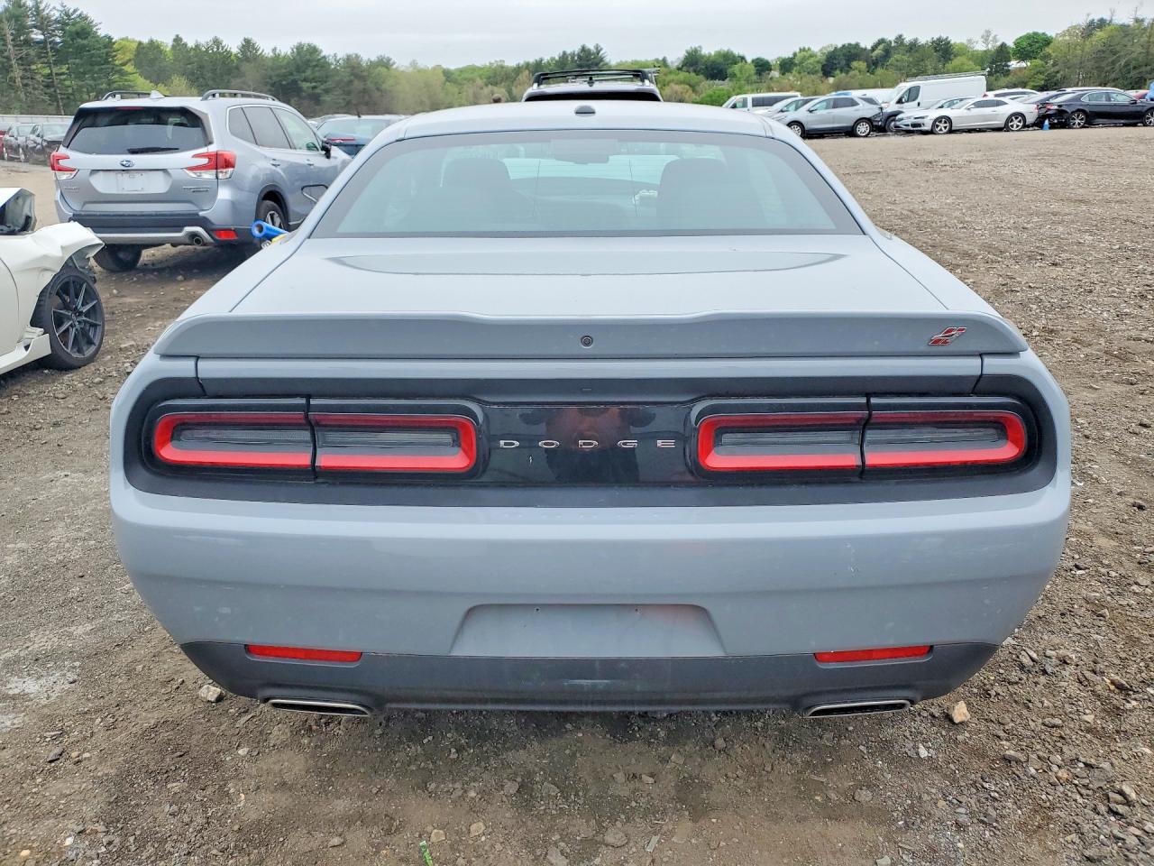 Dodge Challenger Sxt