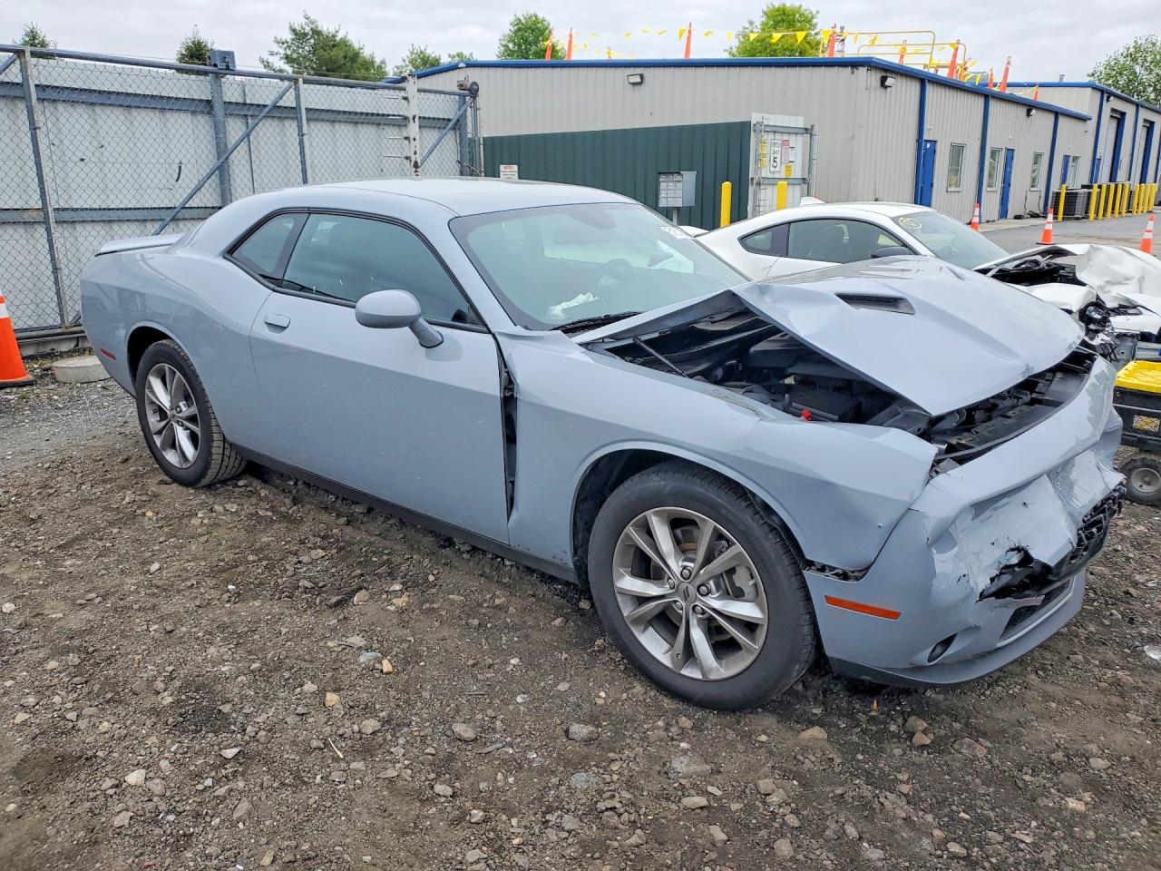 Dodge Challenger Sxt