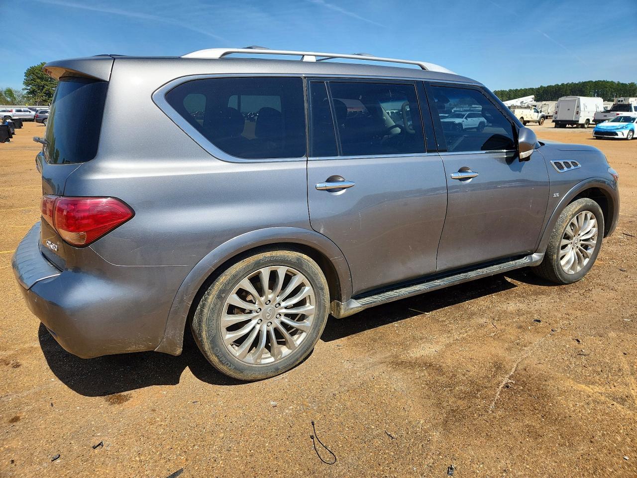 INFINITI Qx