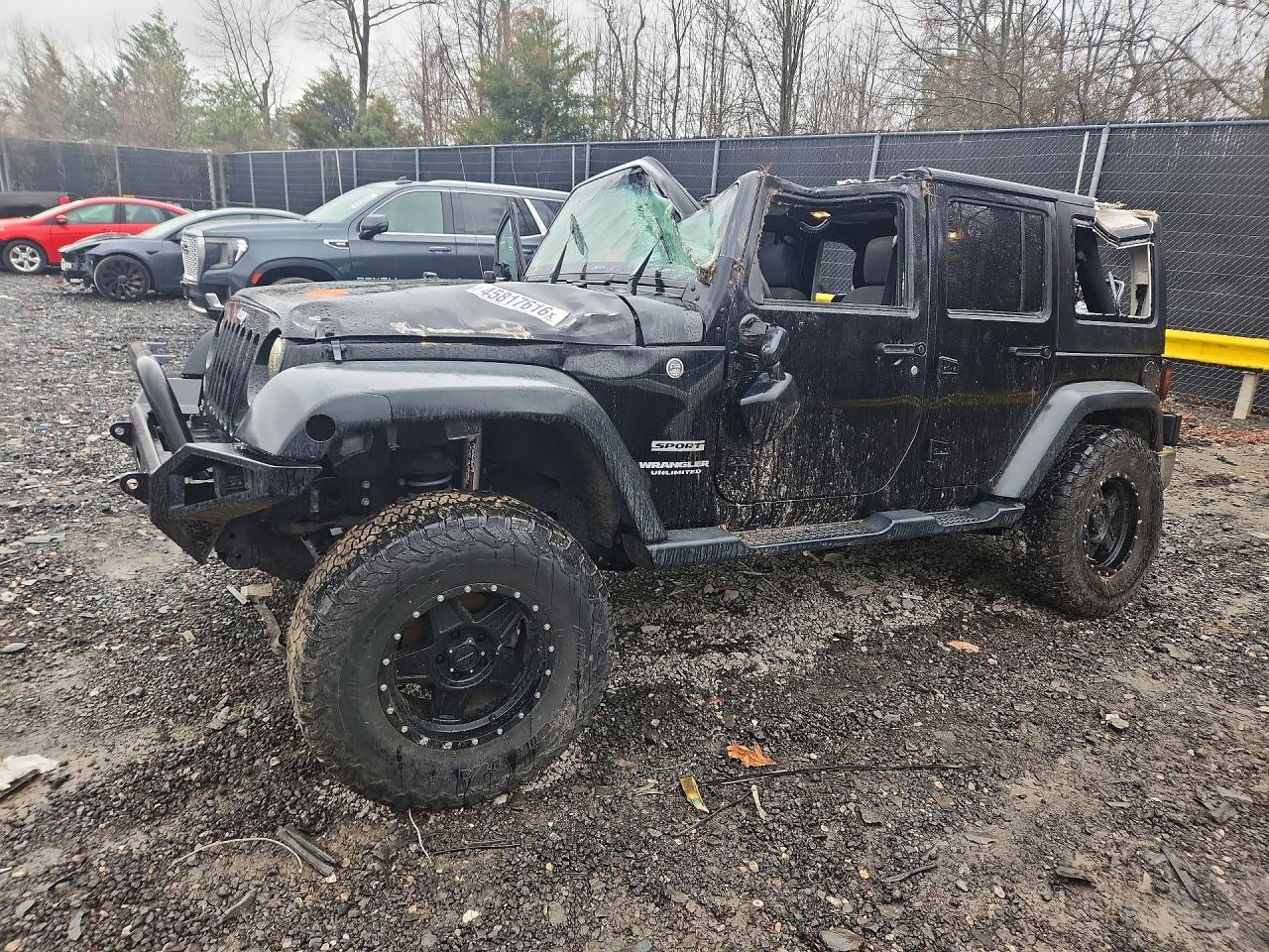 Salvage Jeep Wrangler Image