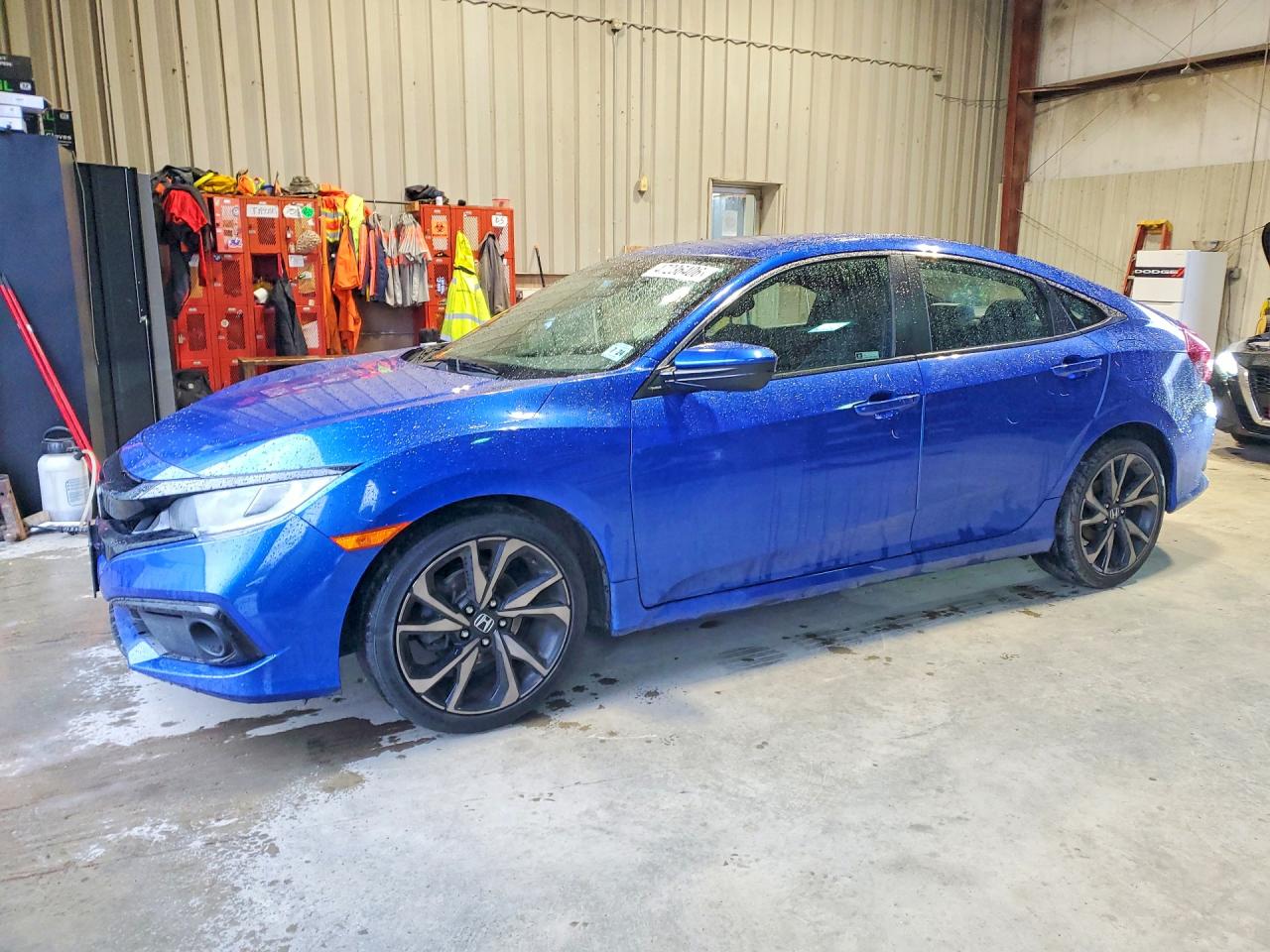 Salvage Honda Civic Image