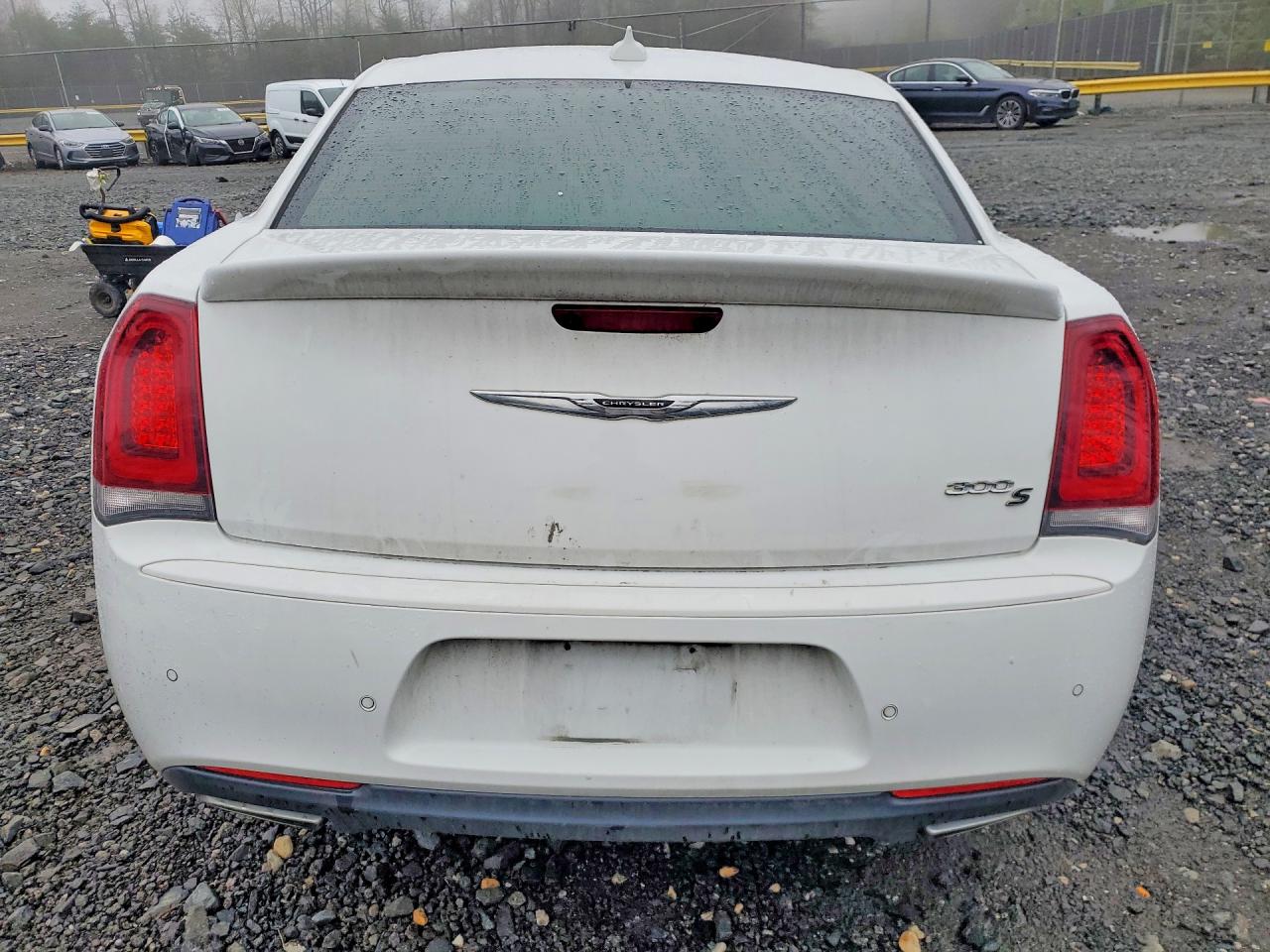 Chrysler 300 S