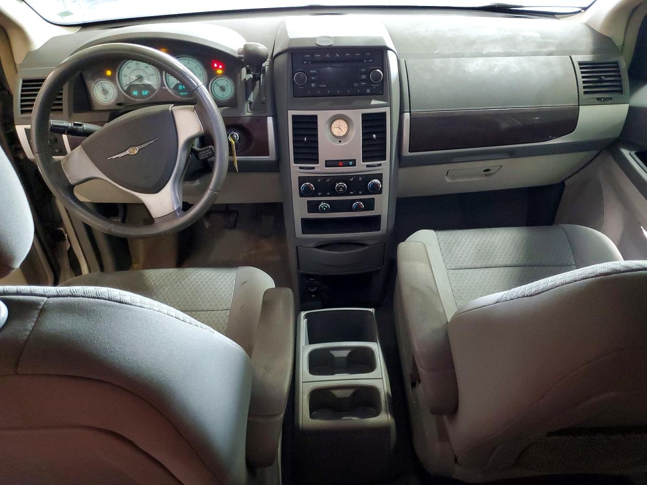 Chrysler Minivan Touring