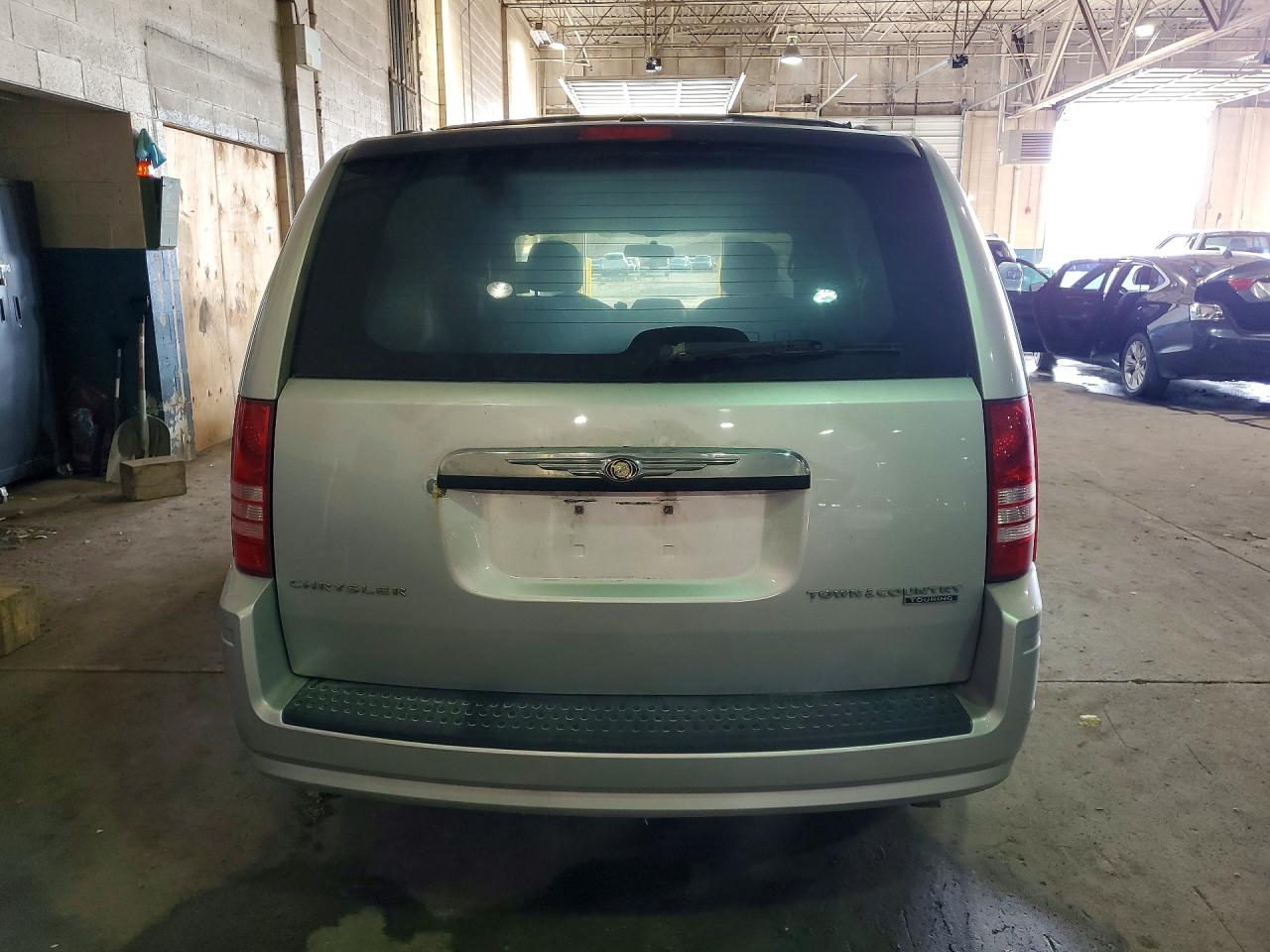 Chrysler Minivan Touring