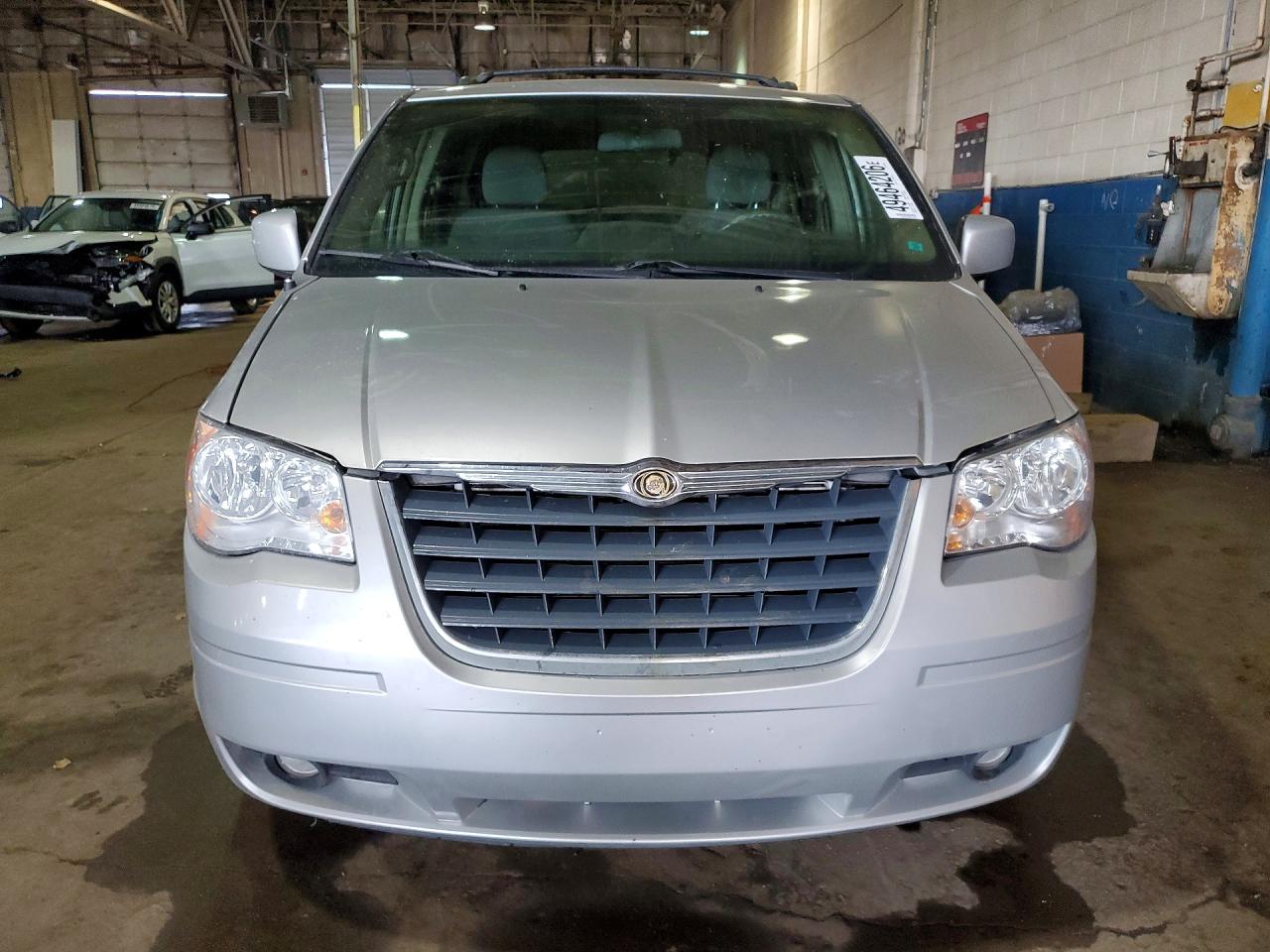 Chrysler Minivan Touring