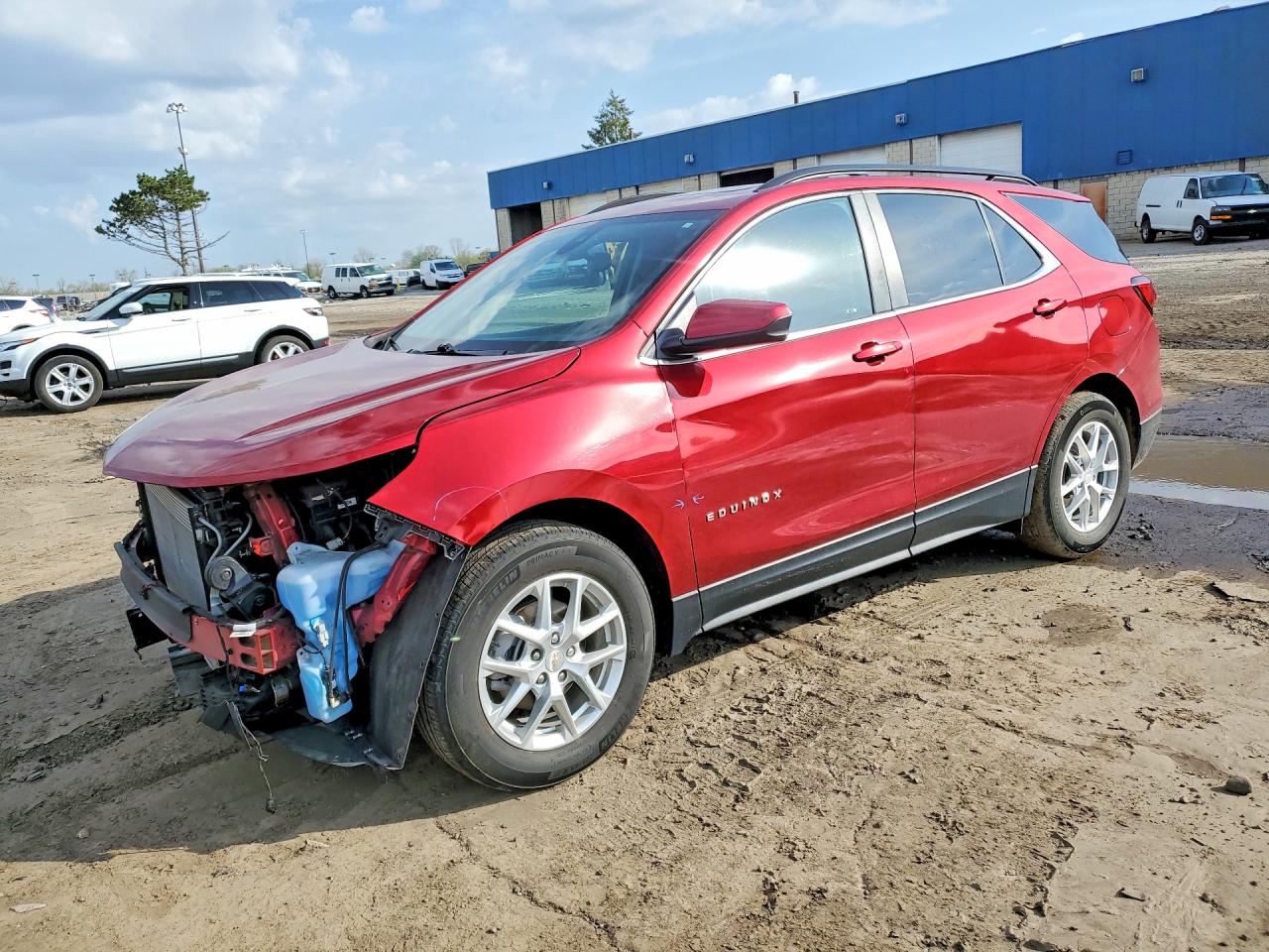 Salvage Chevrolet Equinox Image