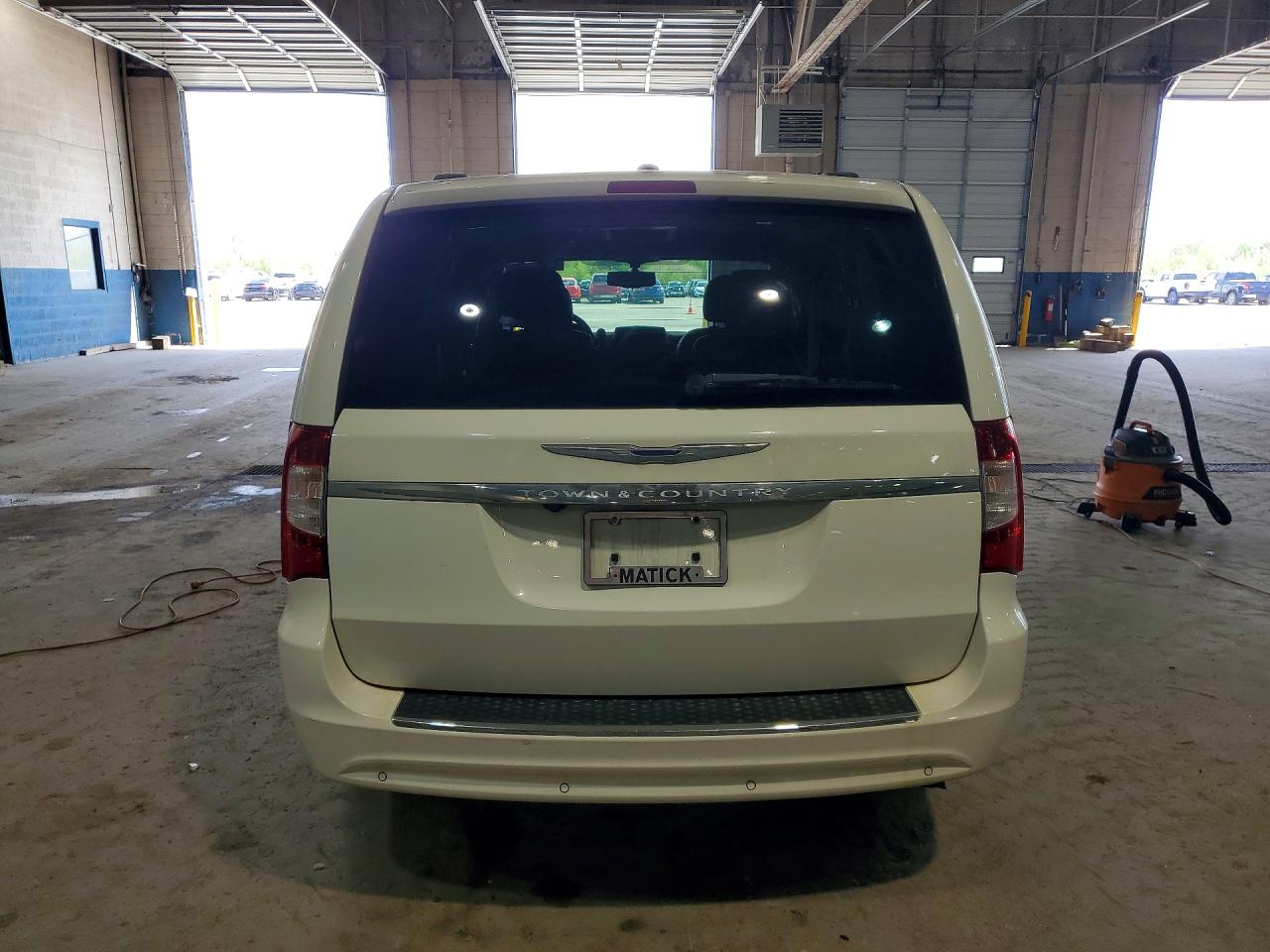 Chrysler Minivan Touring L