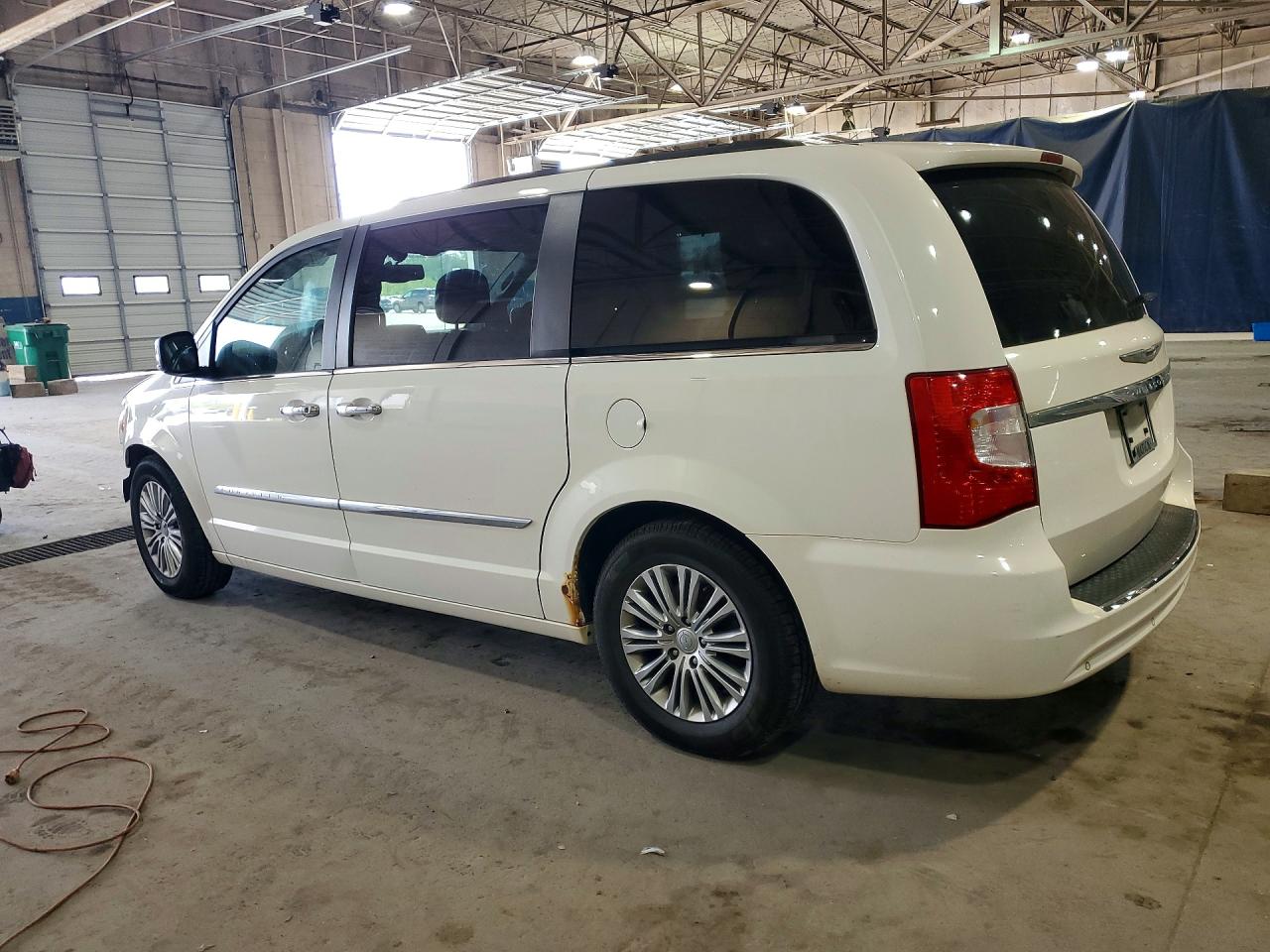 Chrysler Minivan Touring L