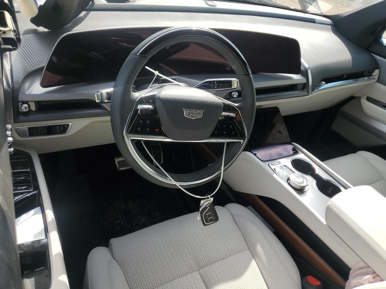 Cadillac Vistiq Spo Sport