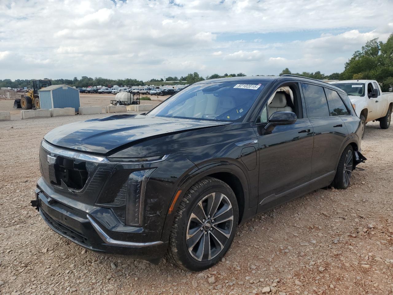 Salvage Cadillac Vistiq Spo Image