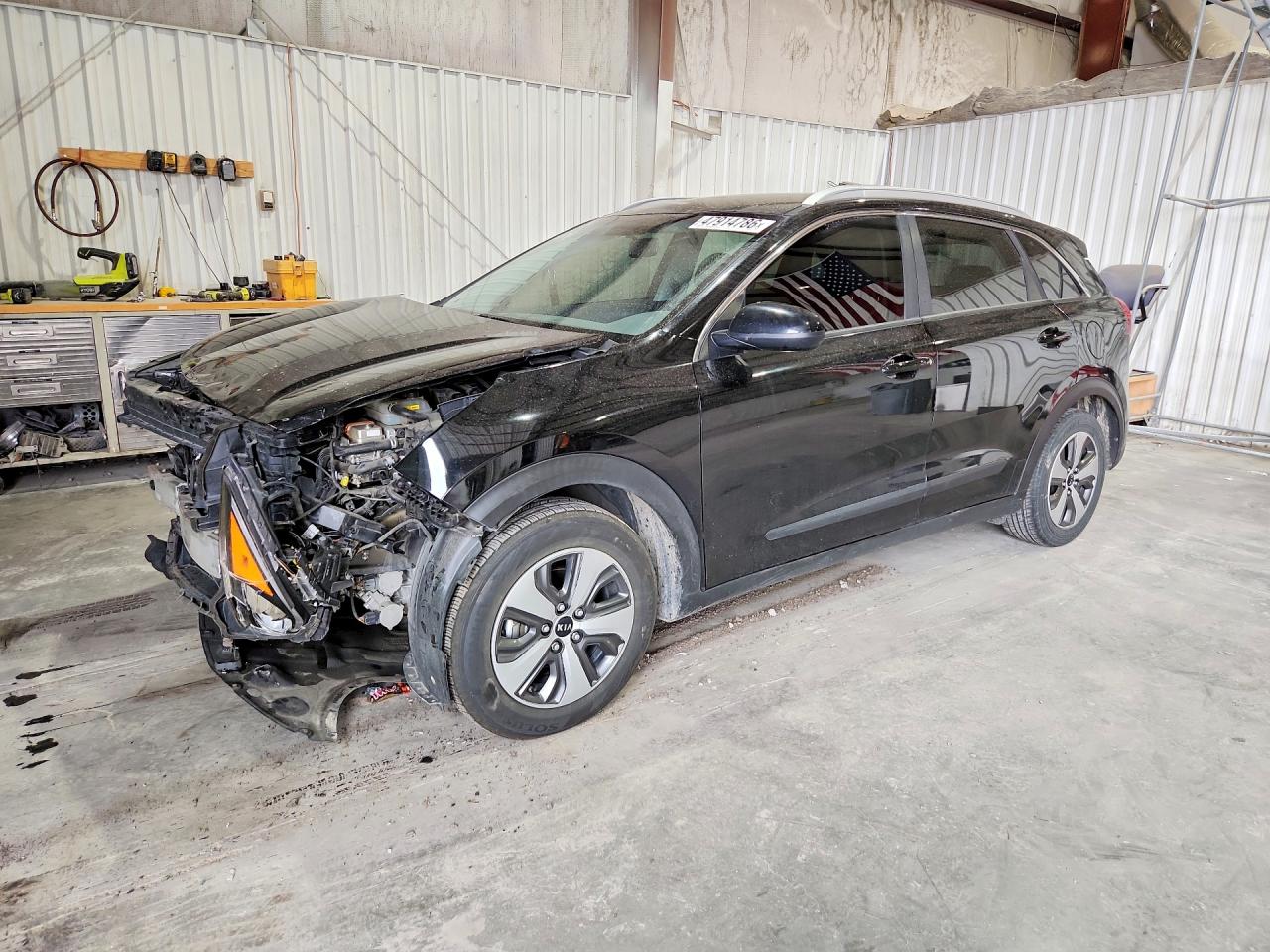 Salvage Kia Niro Image