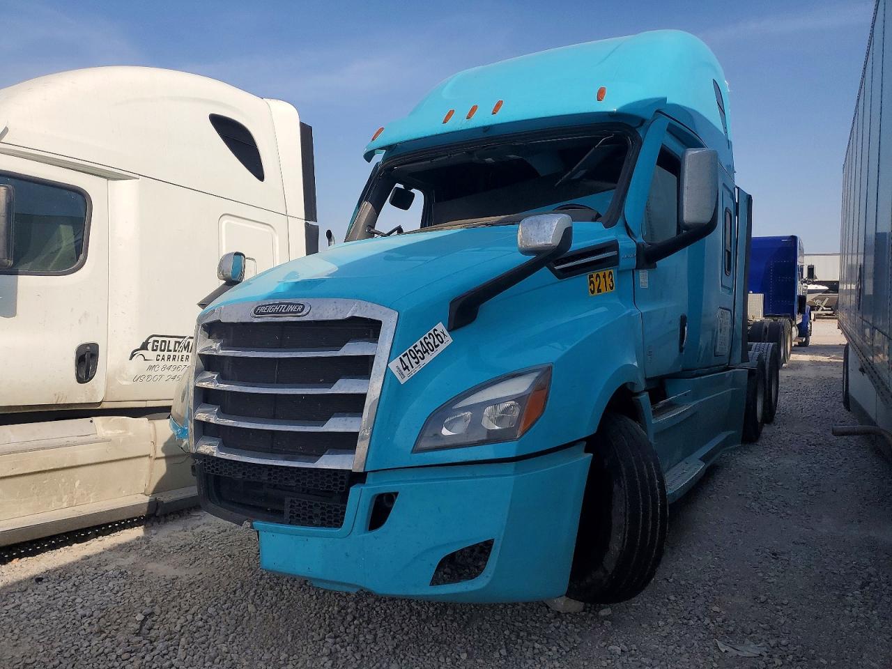 Freightliner Cascadia 126