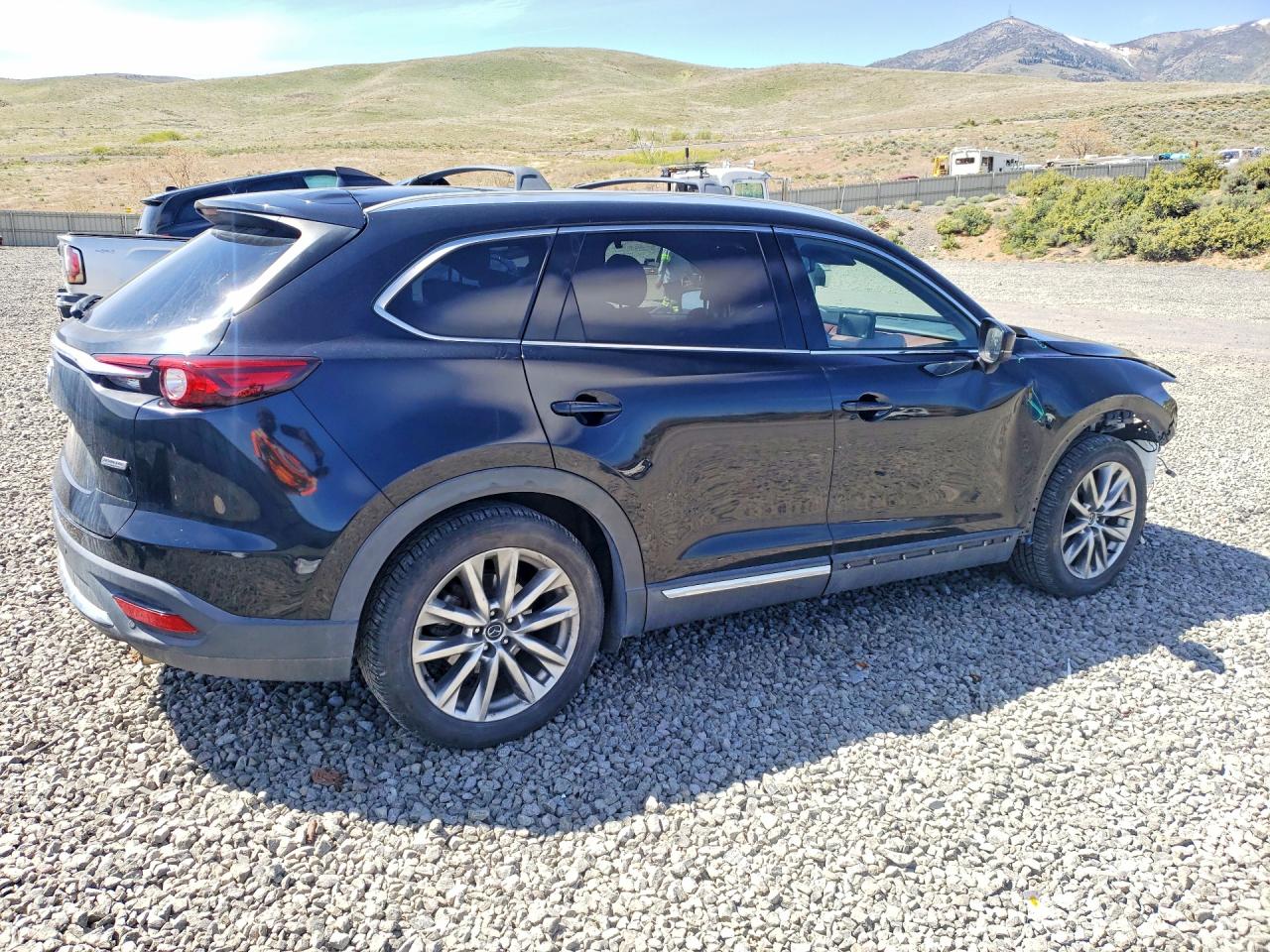 Mazda Cx Signature