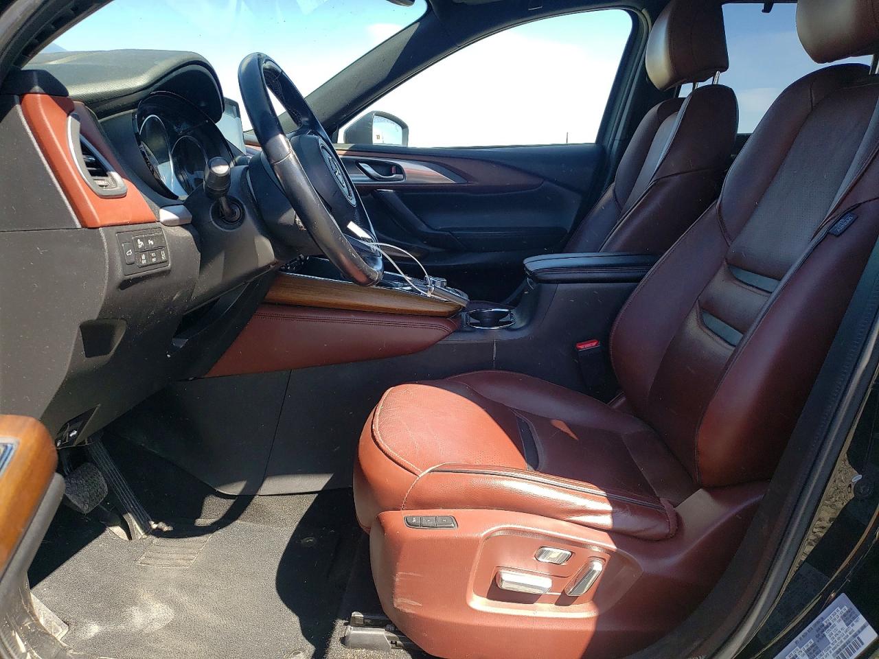 Mazda Cx Signature