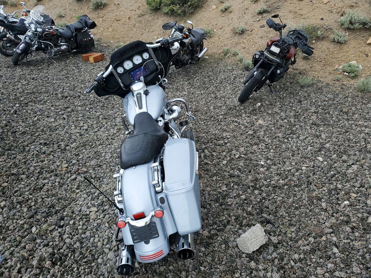 Harley-Davidson Fl