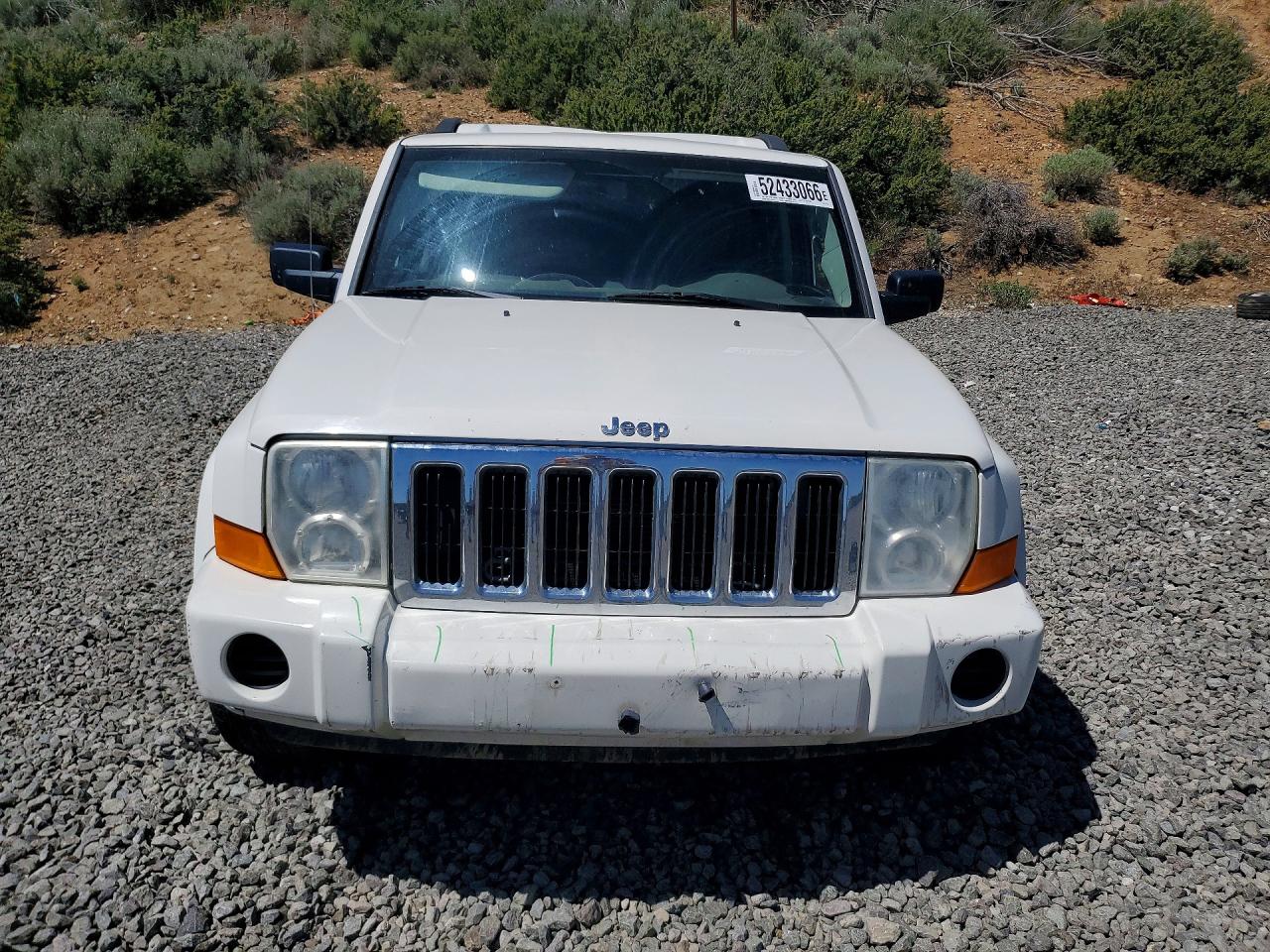 Jeep Commander