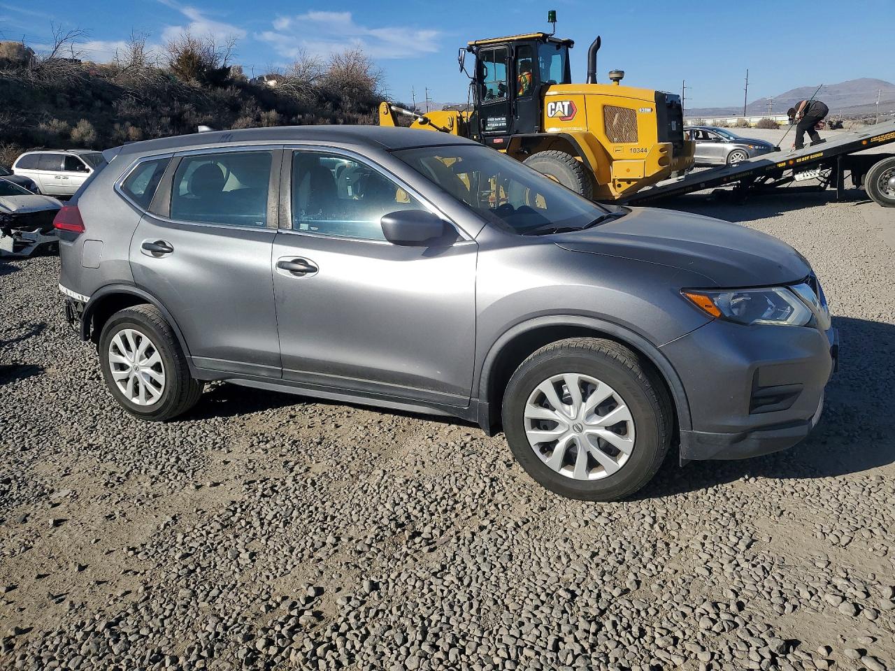 Nissan Rogue S