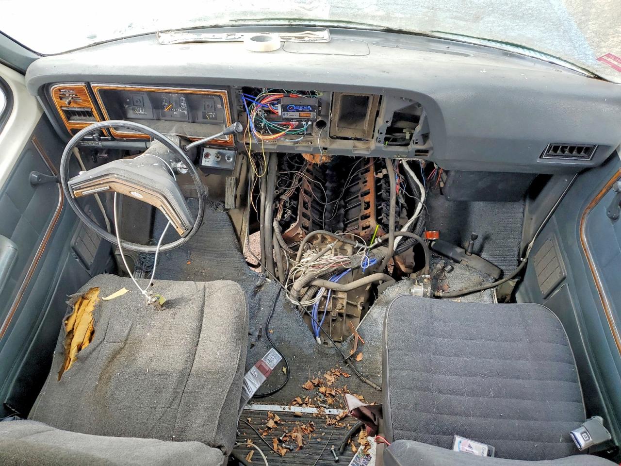 Ford Econoline E350 Cutaway Van