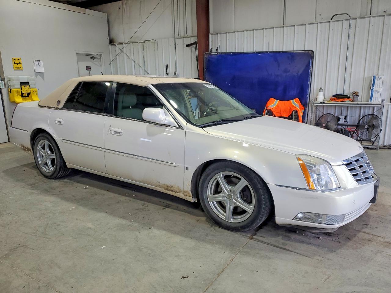 Cadillac DTS