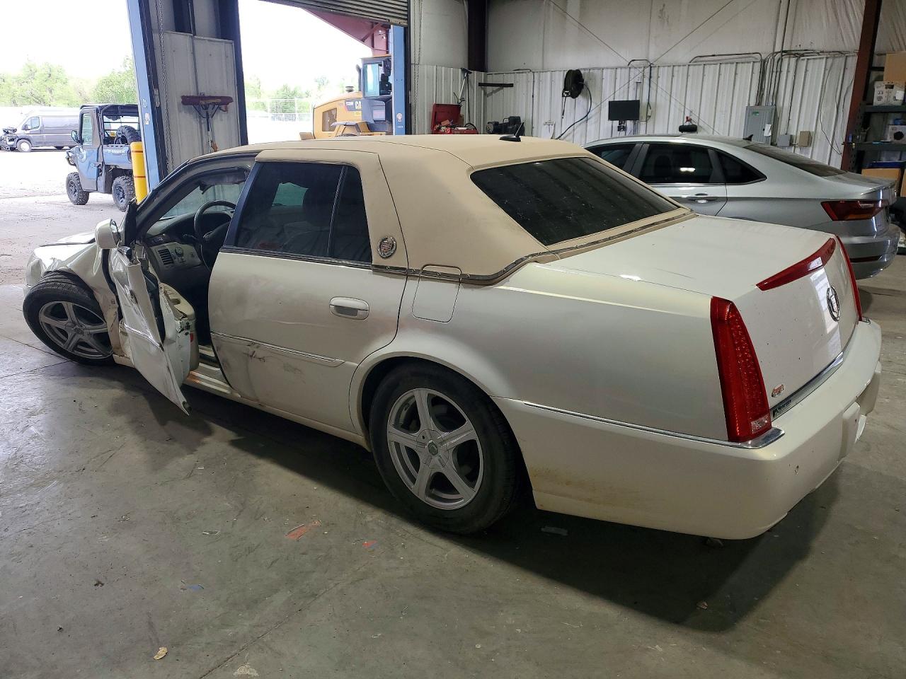 Cadillac DTS