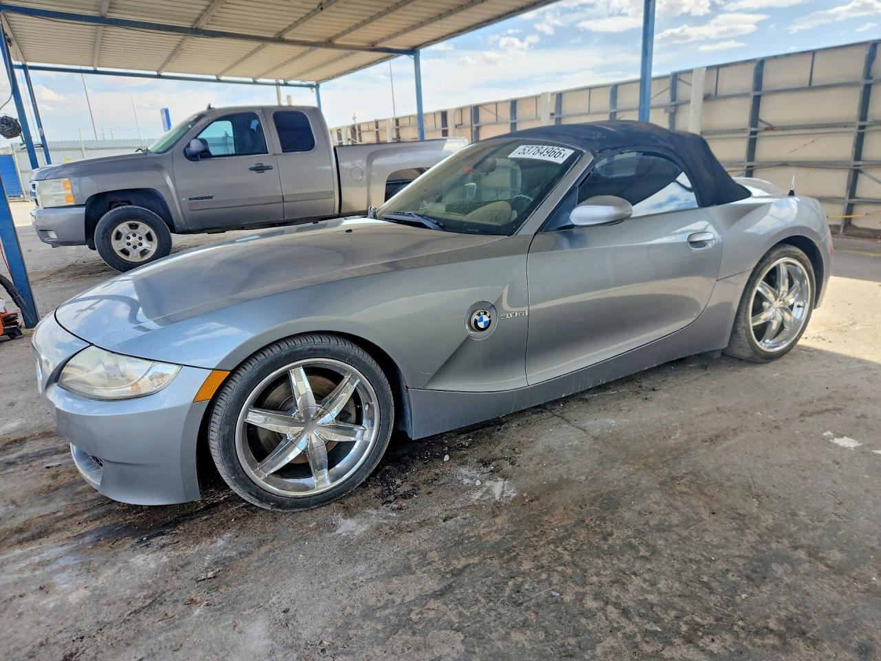 Salvage BMW Z Series Image