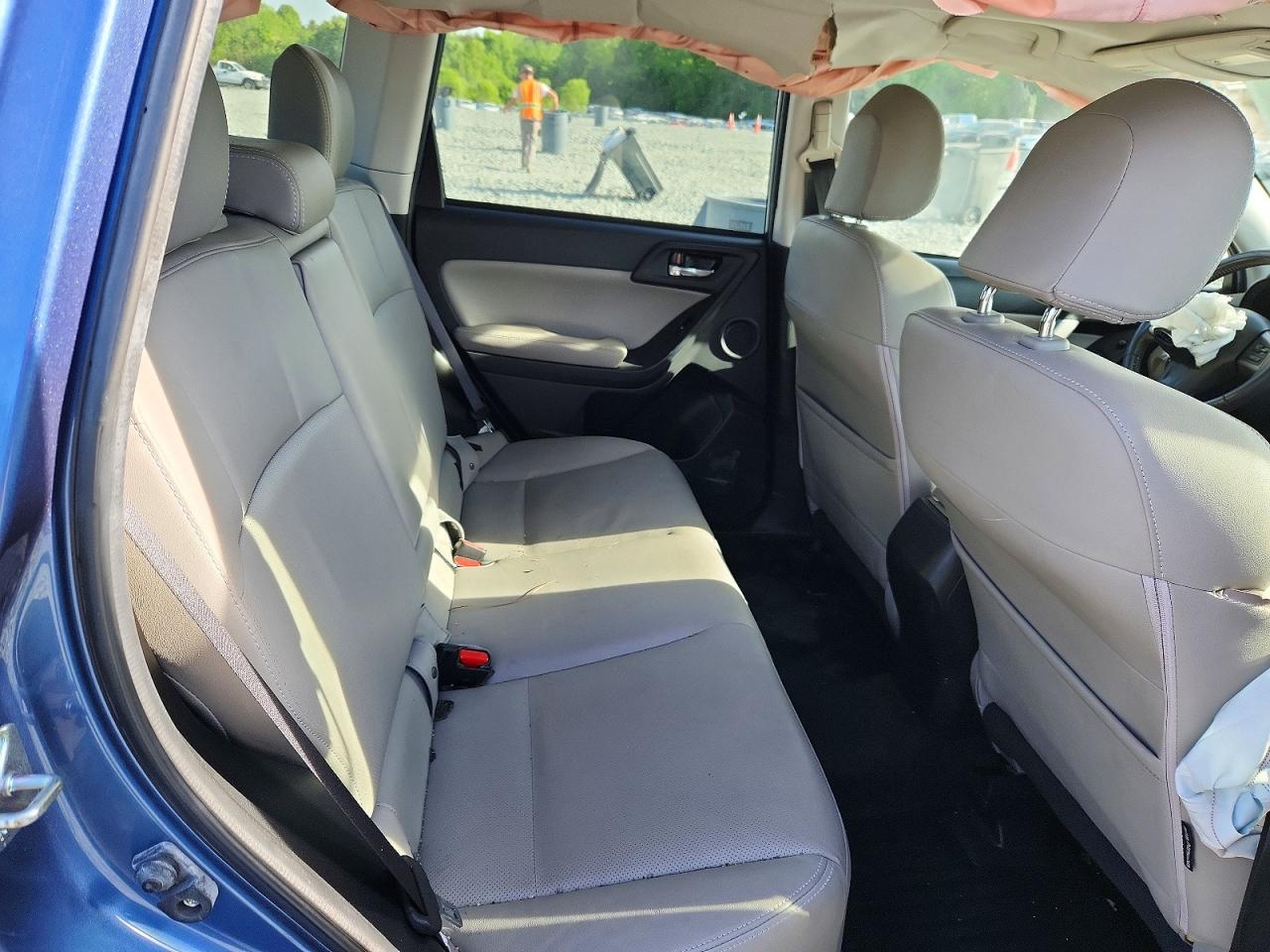 Subaru Forester 2.5i Touring