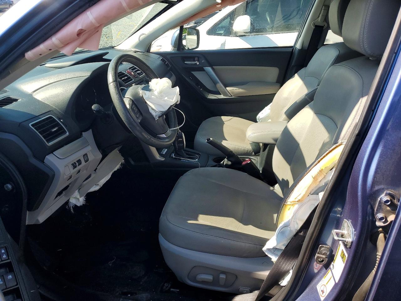 Subaru Forester 2.5i Touring