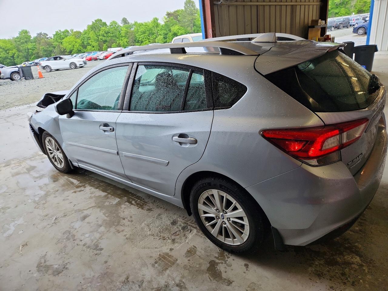 Subaru Impreza Premium
