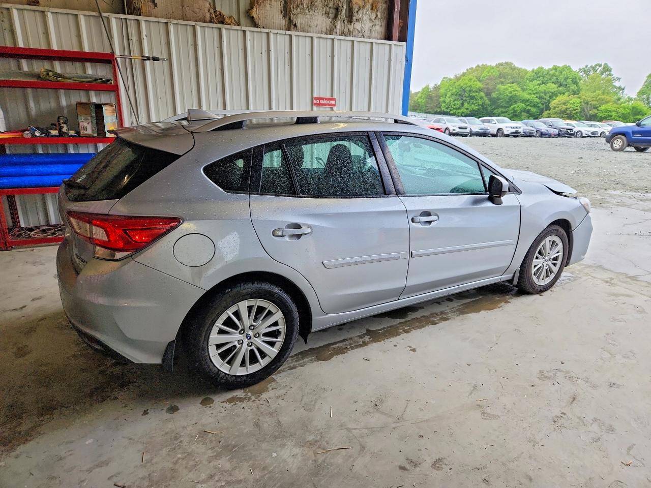 Subaru Impreza Premium