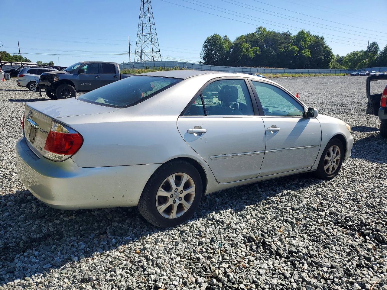 Toyota Camry Xle V6