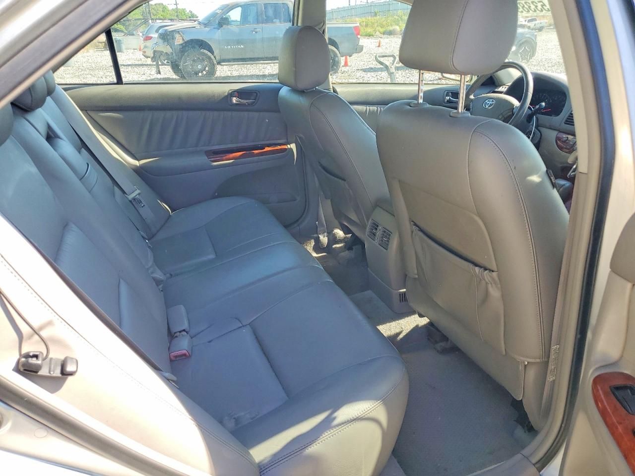Toyota Camry Xle V6