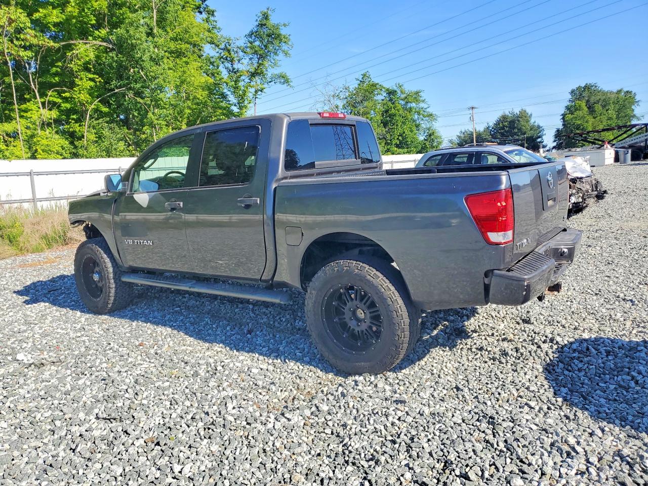 Nissan Titan Xe