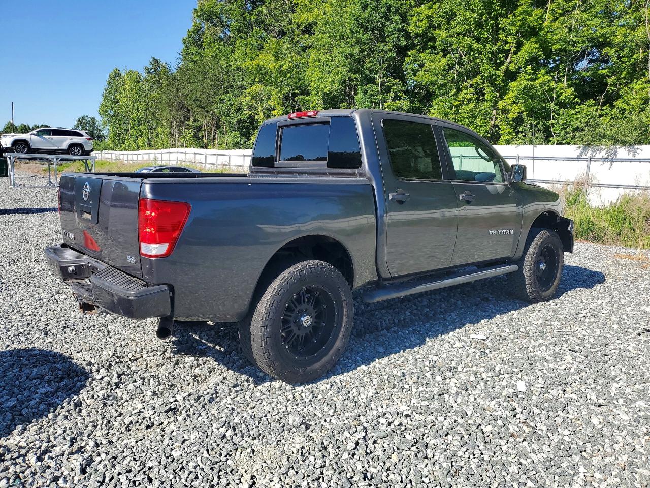 Nissan Titan Xe