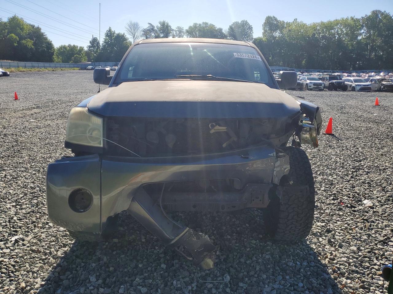 Nissan Titan Xe
