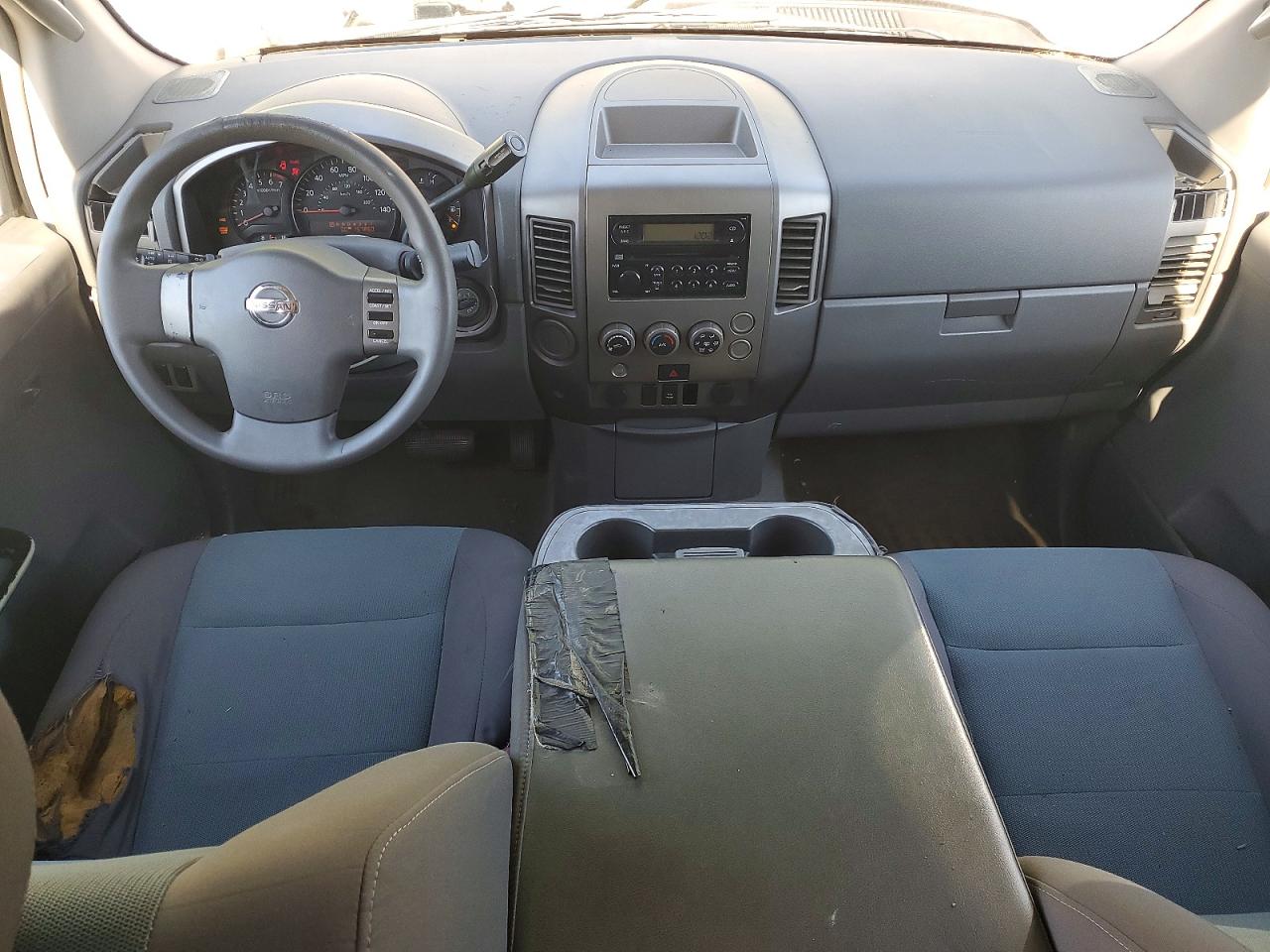 Nissan Titan Xe